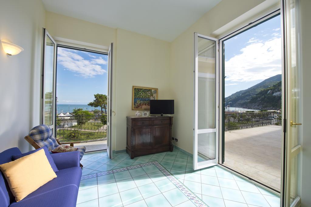 Ferienwohnung Palazzo Della Monica Vietri Zimmer foto