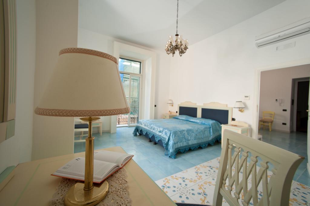 Ferienwohnung Palazzo Della Monica Vietri Exterior foto