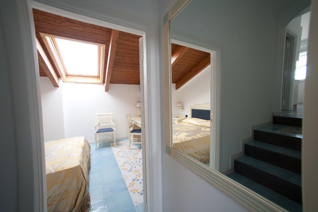 Ferienwohnung Palazzo Della Monica Vietri Zimmer foto
