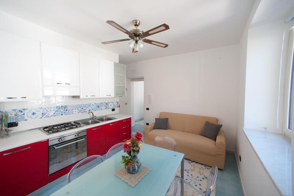 Ferienwohnung Palazzo Della Monica Vietri Zimmer foto