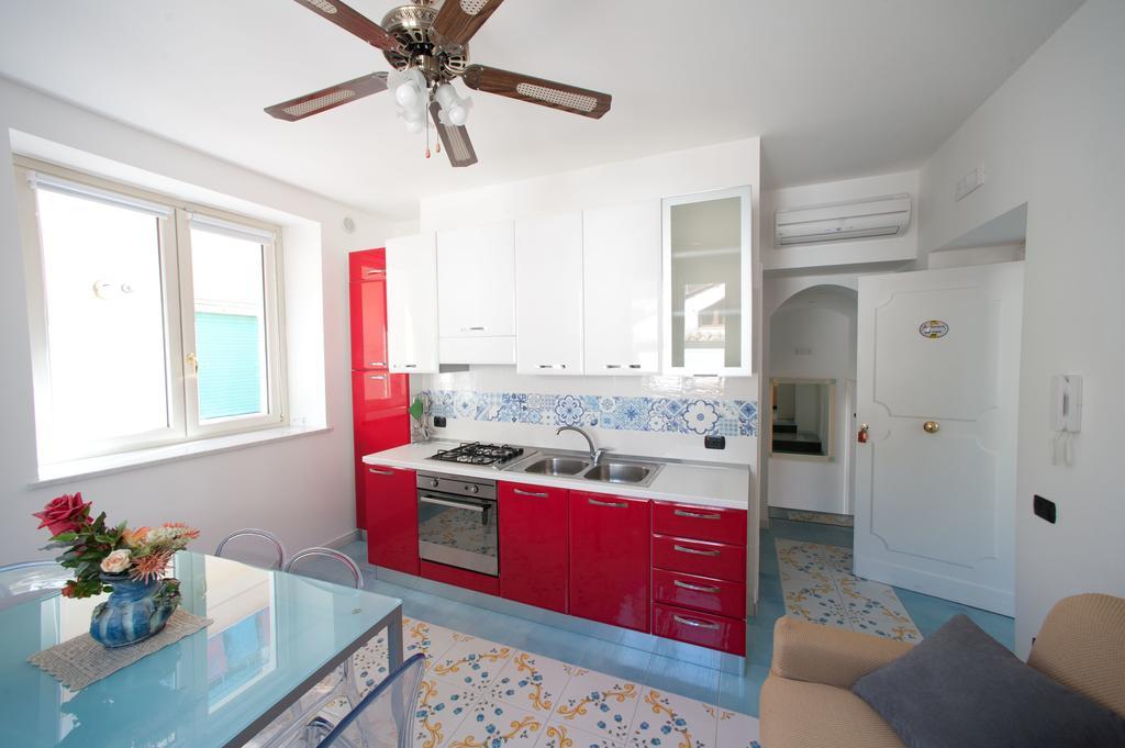 Ferienwohnung Palazzo Della Monica Vietri Zimmer foto