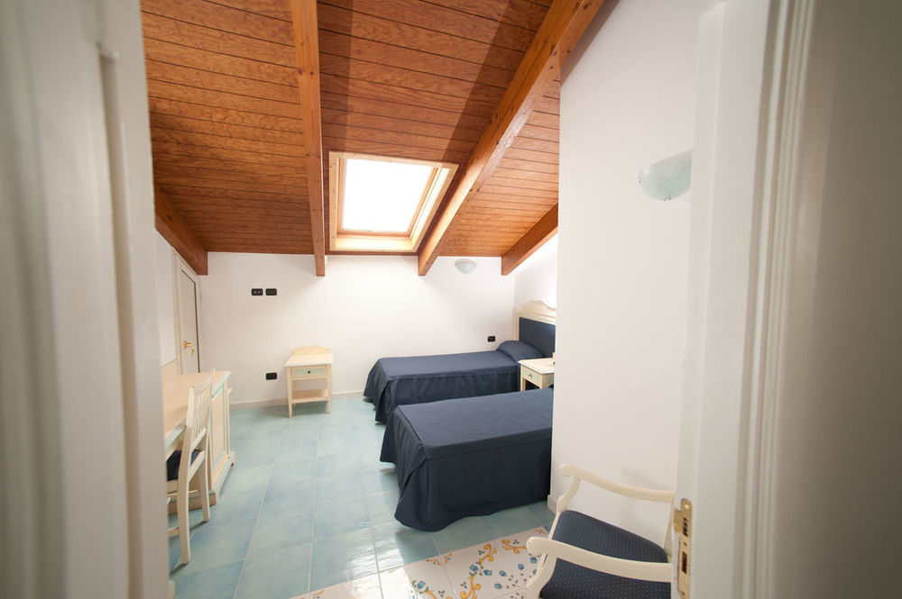 Ferienwohnung Palazzo Della Monica Vietri Exterior foto