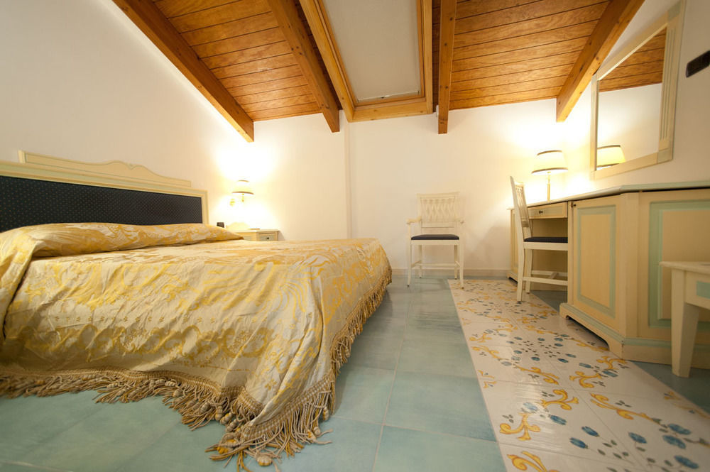 Ferienwohnung Palazzo Della Monica Vietri Exterior foto